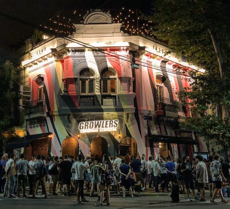 CABA: Growlers inauguró en Belgrano su cuarto local con 30 canillas de